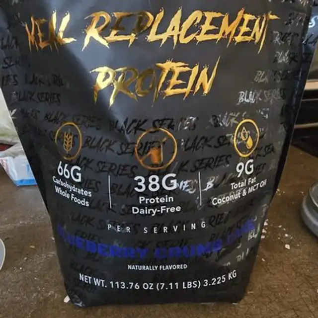 Blueberry Crumb protein meal Replacement front packaging