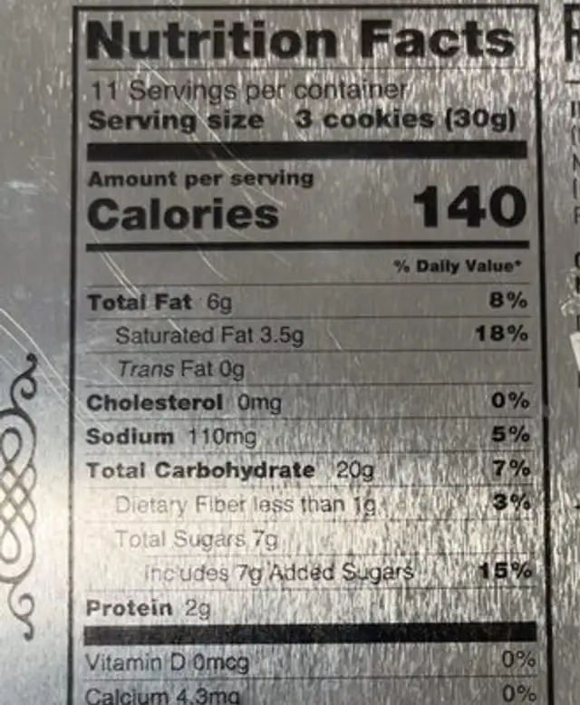 Red velvet chocolate cookies nutrition facts table