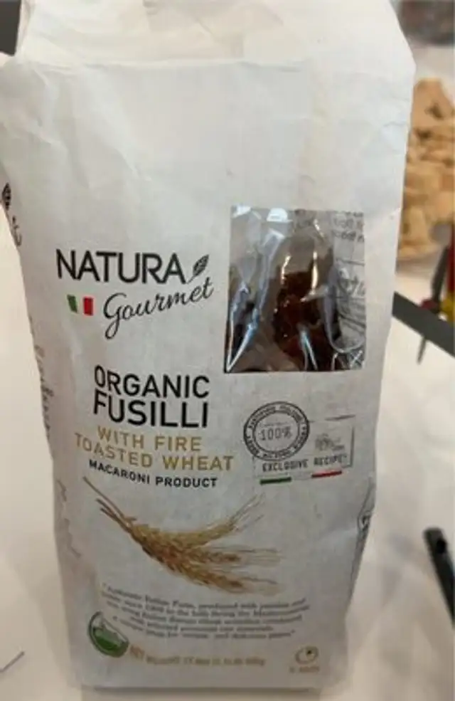 Organic fusilli with fire toasted wheat