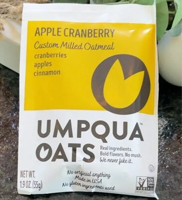 Apple Cranberry Custom Milled Oatmeal