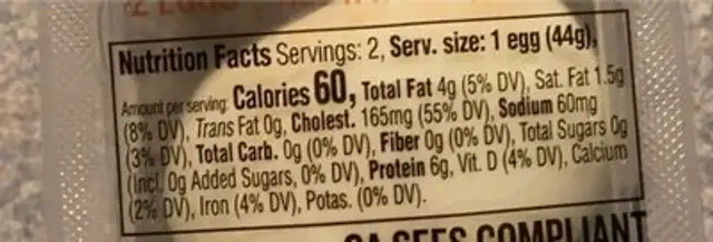 Cage free Hard boiled eggs nutrition facts table
