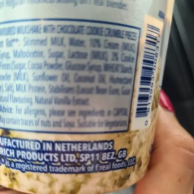 Cookies and cream milkshake ingredients label