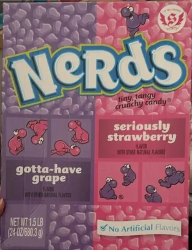 Worlds largest box of candy grapestrawberry lb