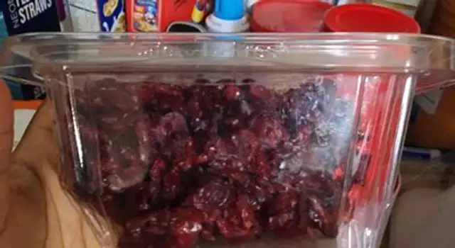Dried cranberries ingredients label