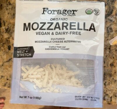 Organic mozzarella vegan and dairy free