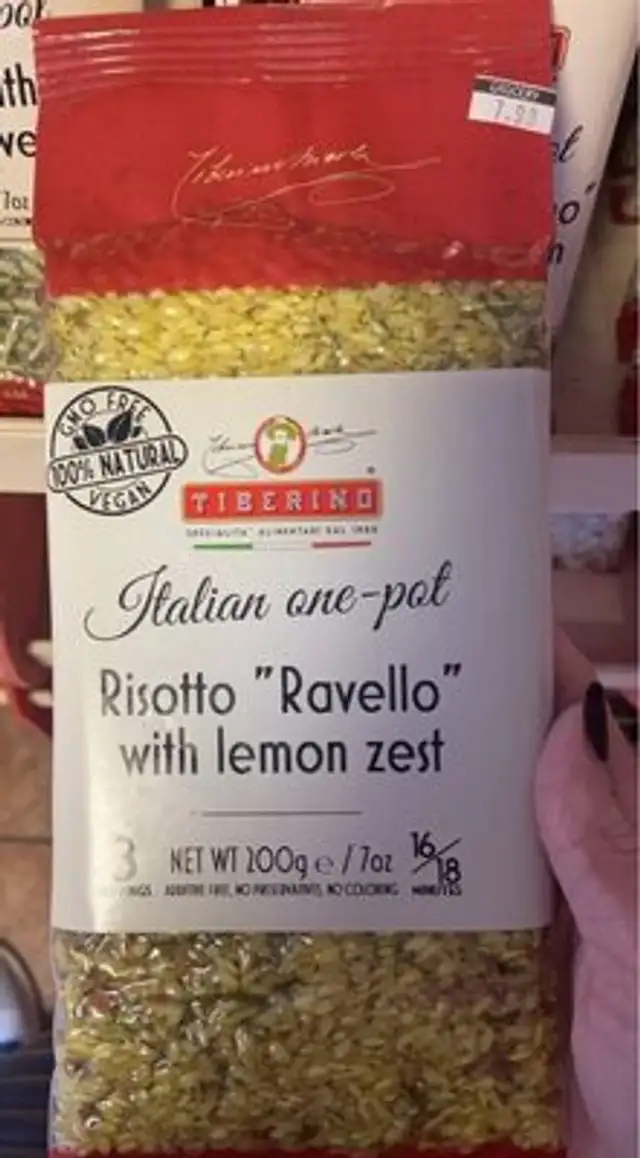 Risotto with lemon zest