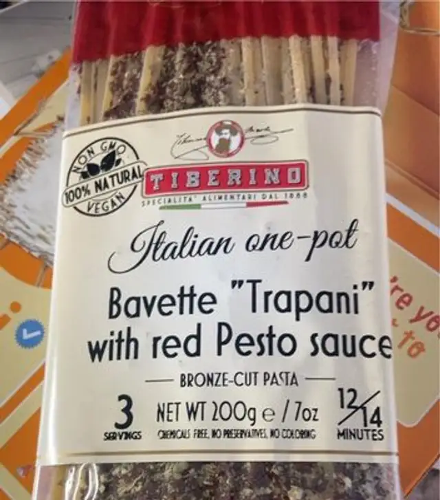 Tiberino Bavette “trapani” with red Pesto sauce