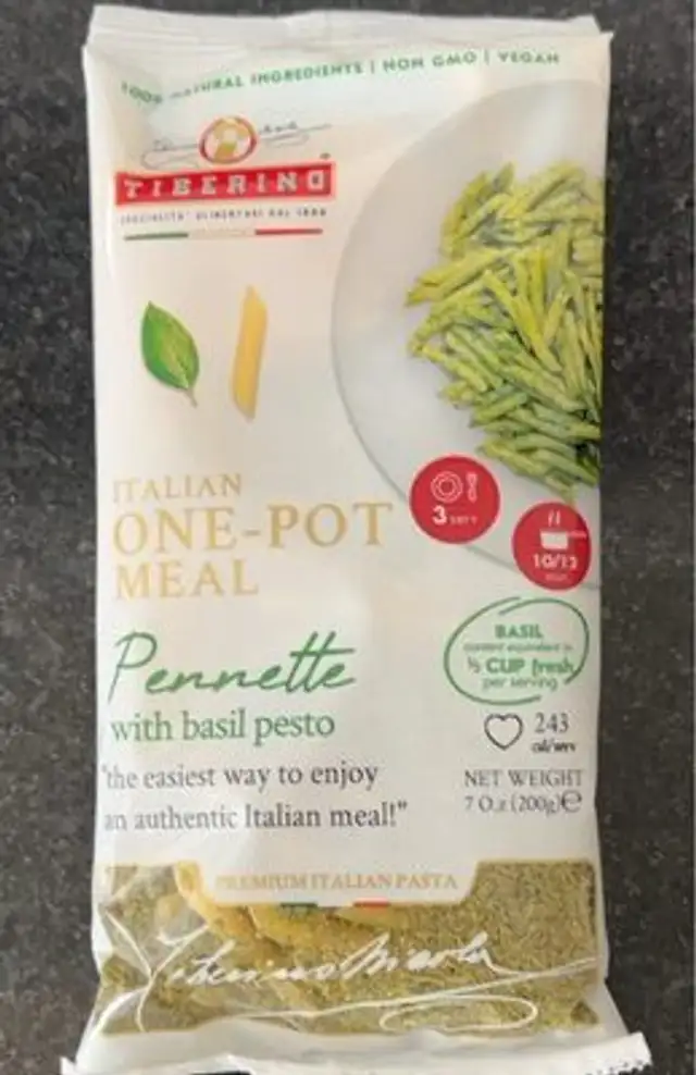 Pennette with basil pesto
