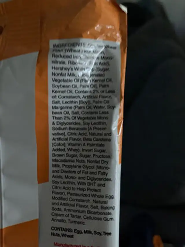 soft baked Macadamia Nut made with Hershey's® White Chips ingredients label