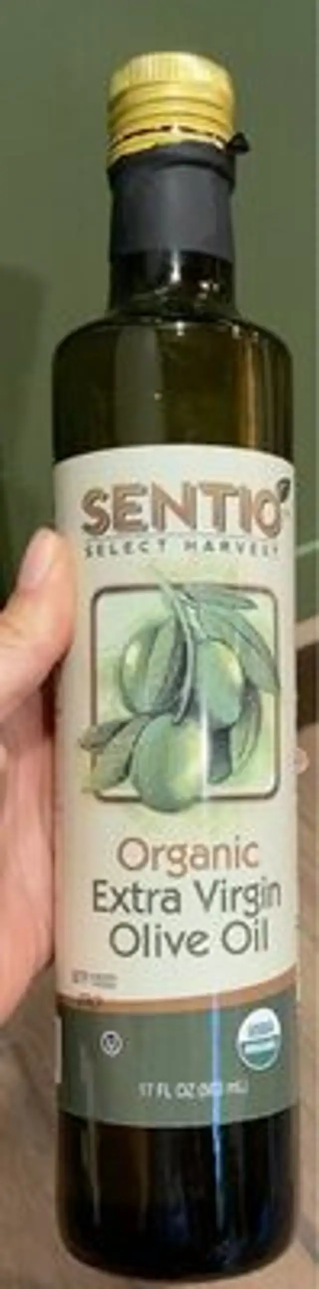 Organic extra virgin olive oil