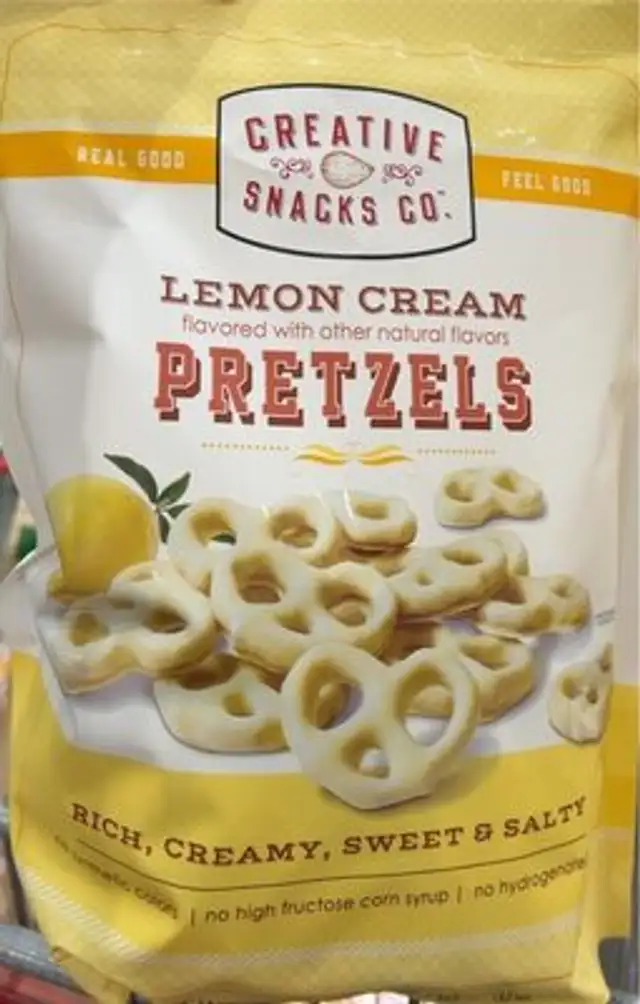 Lemon cream pretzel
