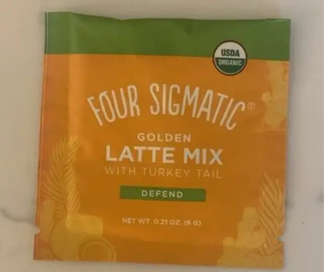 Golden latte mix with turkey tail
