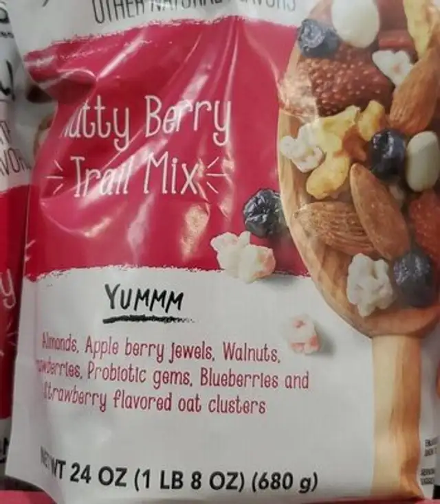 Nutty berry trail mix