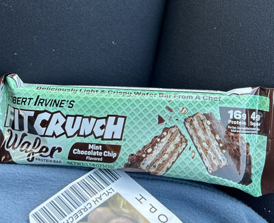 FitCrunch Wafer Mint Chocolate Chip Flavored
