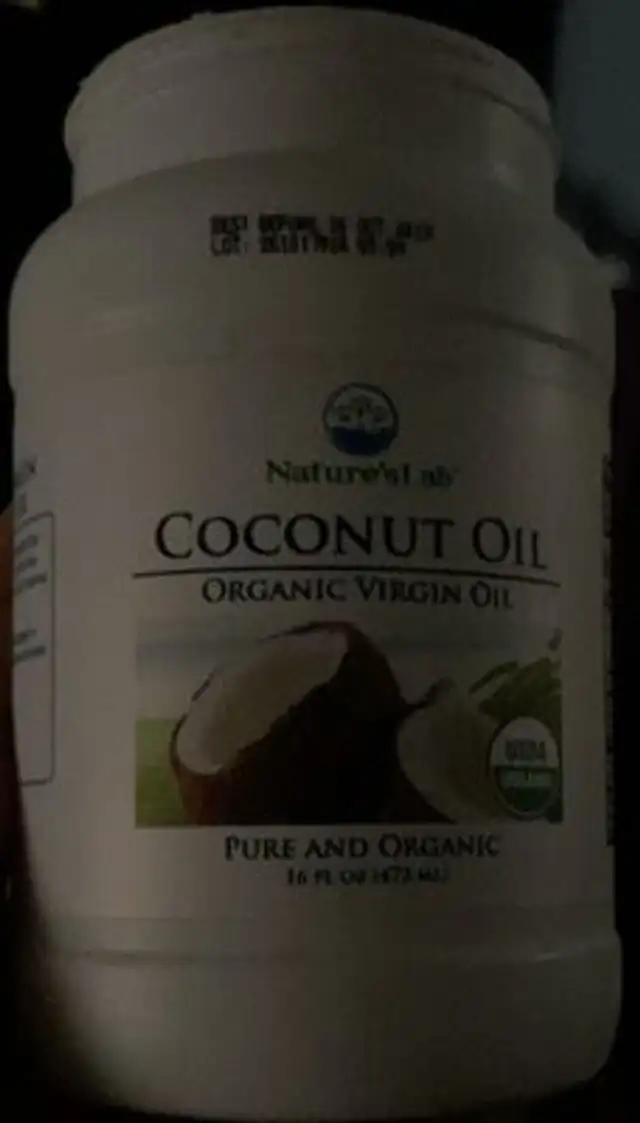 Organic virgin coconut oil servings