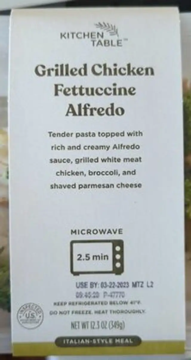 Grilled chicken fettuccine Alfredo