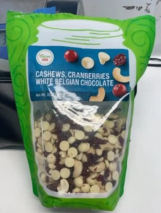 Cashews,cranberries, white belgian chocolate