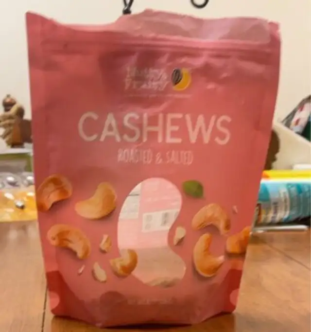 Cashews