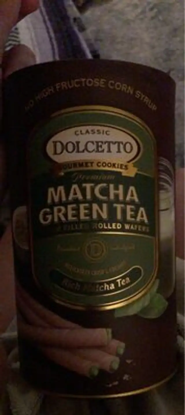 Dolcetto premium matcha green tea cream filled rolled