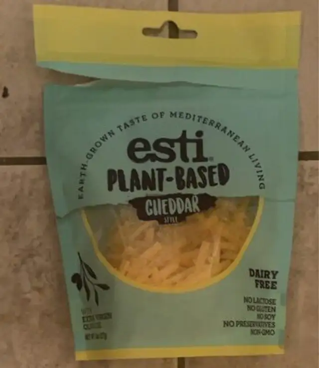 Plant based cheddar
