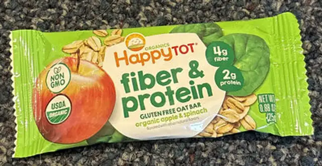 protein soft baked oat bar, organic apples and spinach front packaging