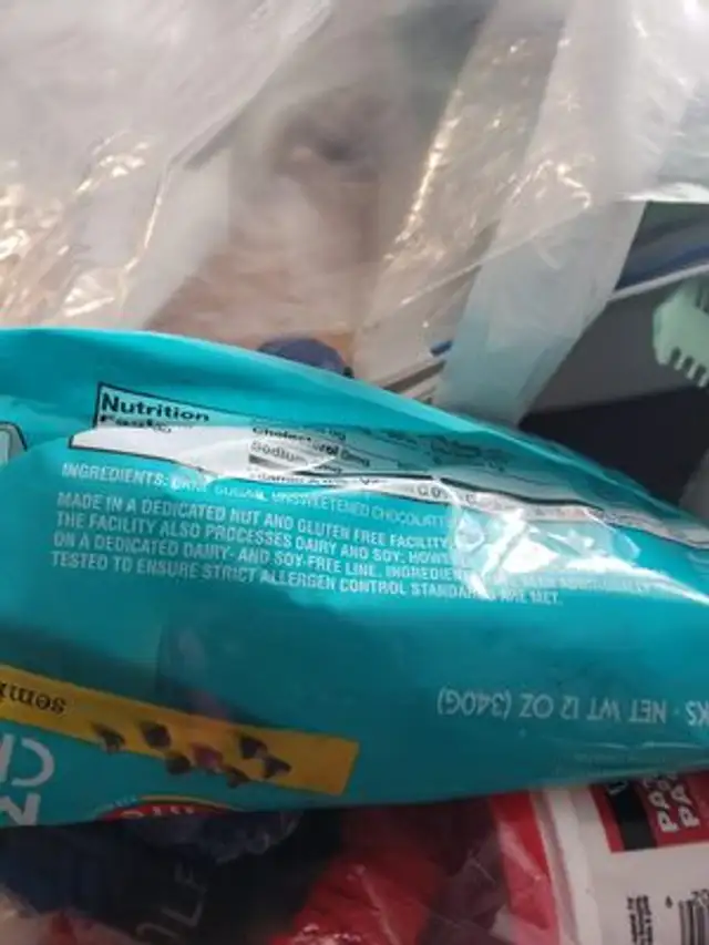 Semi-sweet snack packs ingredients label