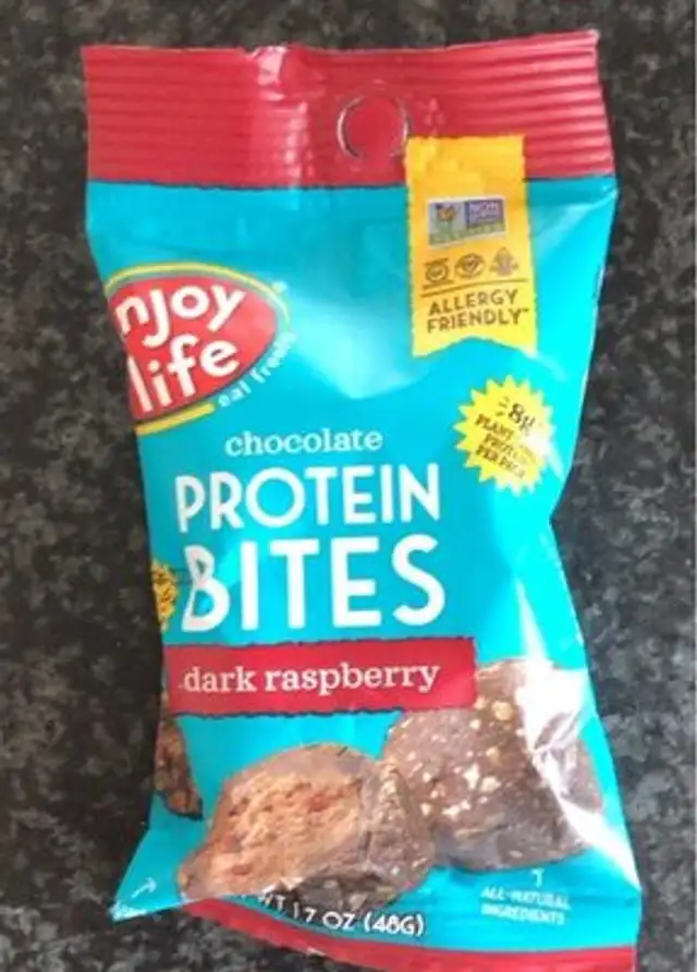 Protein Bites Dark Raspberry