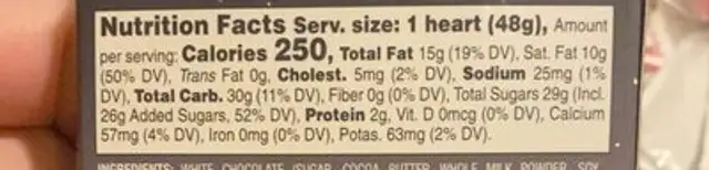 Hot cocoa bomb nutrition facts table