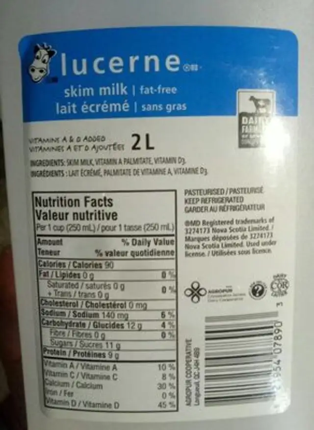 Lait écrémé front packaging