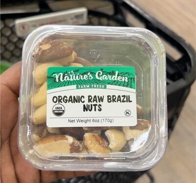 Organic raw brazil nuts