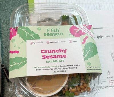 Crunchy Sesame salad kit