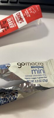 MACROBAR mini oatmeal chocolate chip front packaging