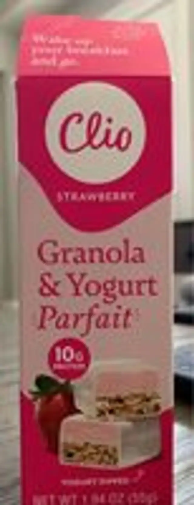 Strawberry Granola & Yogurt Parfait