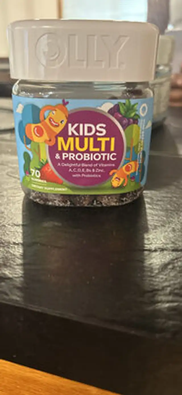 Kids Multi & Probiotic front packaging