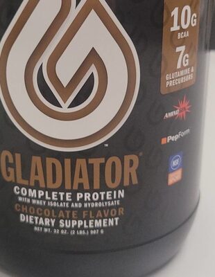 Gladiator Complete Protien front packaging