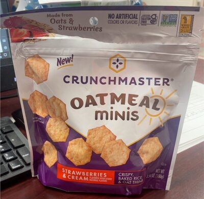 Oatmeal Minis - Strawberries & Cream front packaging
