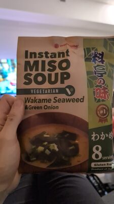 Instant Miso Soup Wakame Seaweed and Green Onion