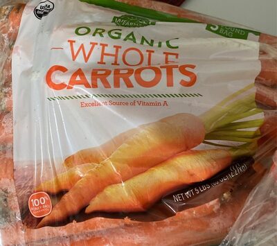Organic whole carrots front packaging