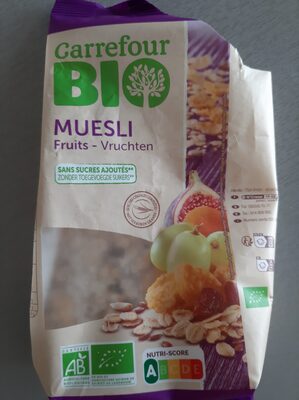 Muesli fruits