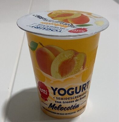 Yogurt Semidescremado con Trozos de Fruta Melocotón