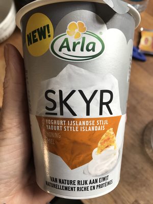 Skyr front packaging