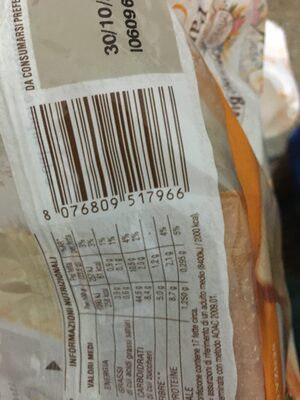 Mulino Bianco, pan bauletto ai cereali e soia  front packaging