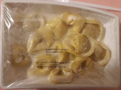 Capelletis au jambon sauce parmesan