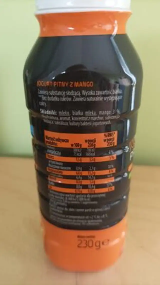 Jogurt pitny proteinowy Mango nutrition facts table