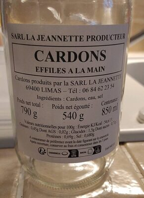 Cardons effilés à la main