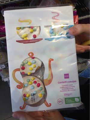 Petits cakes front packaging