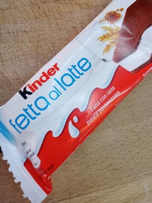 Kinder fetta al latte