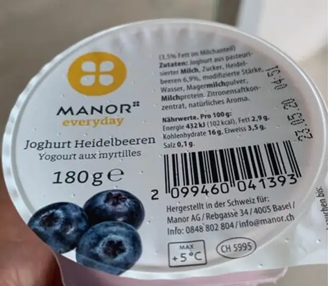 Joghurt front packaging