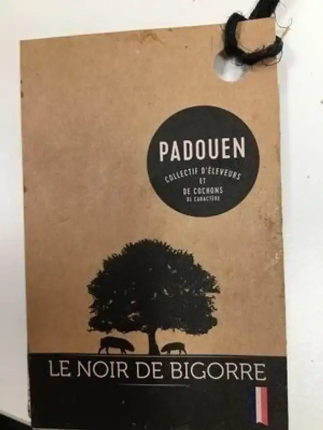 Saucisson sec de porc noir de bigorre front packaging