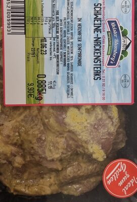 Schweine-Nackensteaks in Senfmarinade